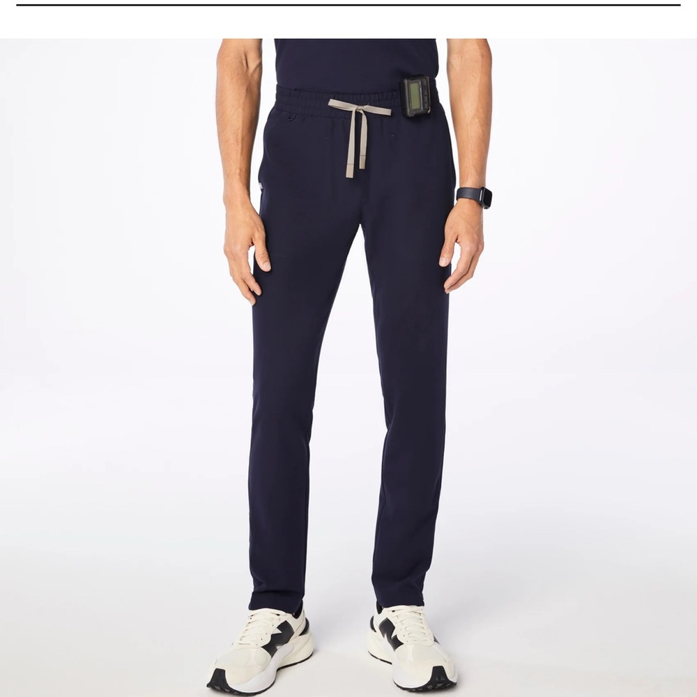NWT Men’s Figs Scrub Pants Medium Tall